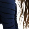 Arty geripptes T-Shirt mit Volants