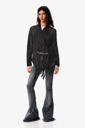 Asymmetrische Jacke aus 100 % Leder von Masha Popova