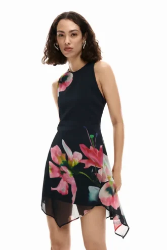 Asymmetrisches Blumenkleid