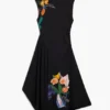 Asymmetrisches Blumenkleid