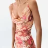 Asymmetrisches Kleid Asymmetrisches Kleid
