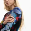 Asymmetrisches Kleid mit Print Asymmetrisches Kleid mit Print