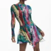 Asymmetrisches Kleid mit Rüschen Asymmetrisches Kleid mit Rüschen