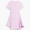 Asymmetrisches kurzes Kleid Asymmetrisches kurzes Kleid