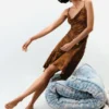 Asymmetrisches Trägerkleid