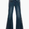 Ausgefranste Flare-Jeans Ausgefranste Flare-Jeans