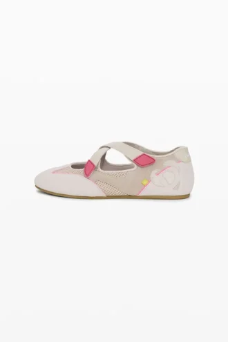Ballerina aus Mesh mit Logo