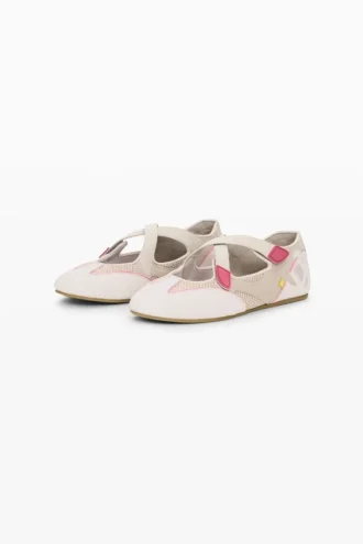 Ballerina aus Mesh mit Logo