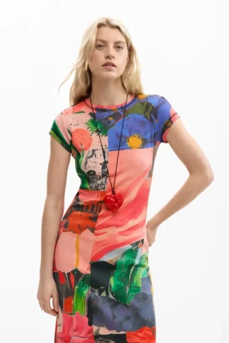 Bedrucktes, figurbetontes Kleid