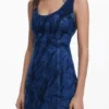 Bedrucktes Jeans-Kleid Bedrucktes Jeans-Kleid