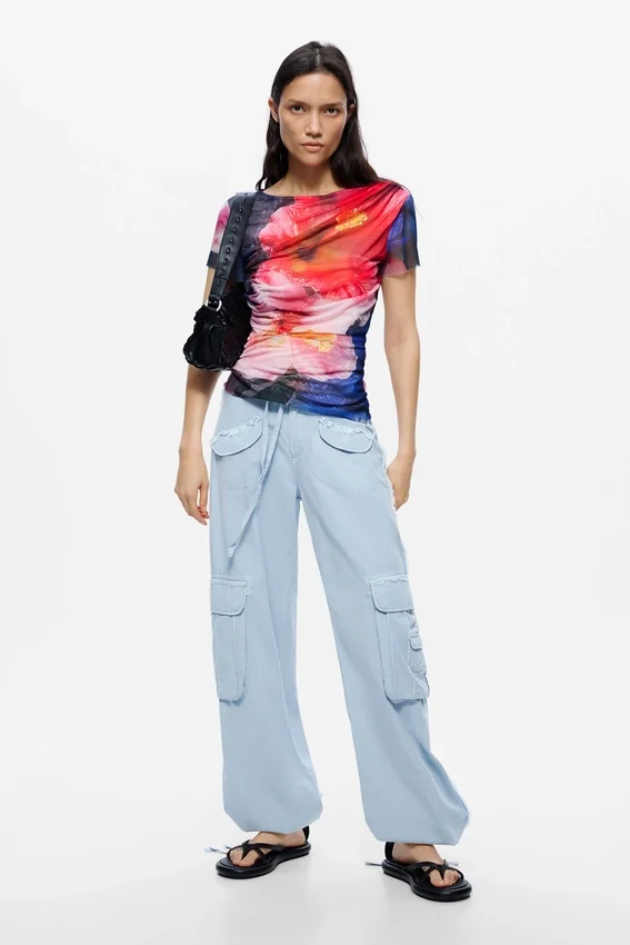 Bedrucktes Kurzarm-T-Shirt Bedrucktes Kurzarm-T-Shirt