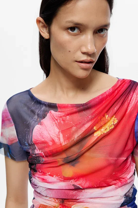 Bedrucktes Kurzarm-T-Shirt Bedrucktes Kurzarm-T-Shirt