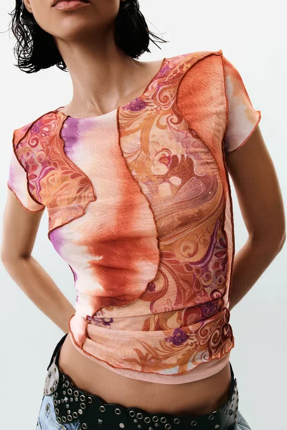 Bedrucktes Kurzarm-T-Shirt Bedrucktes Kurzarm-T-Shirt