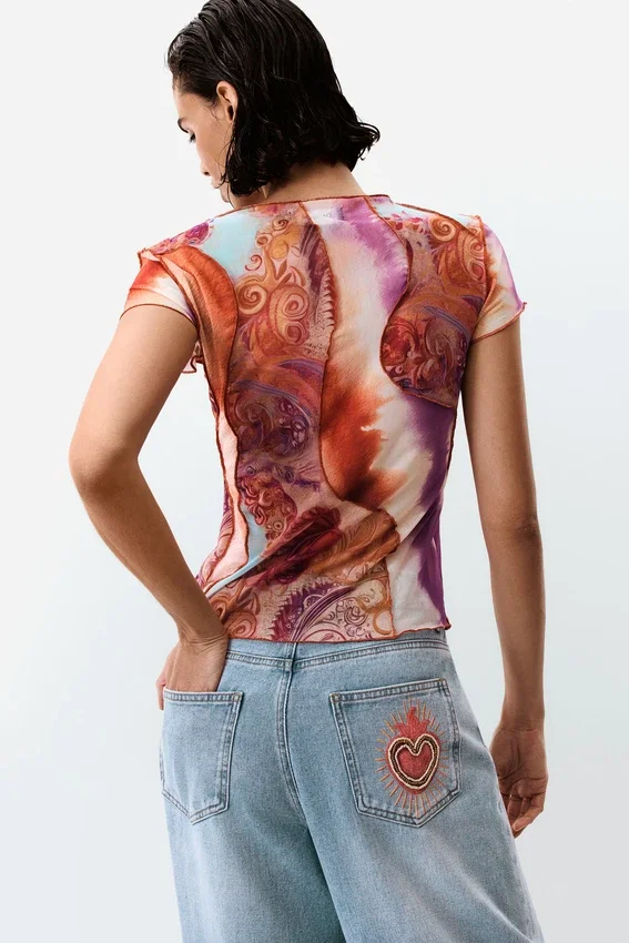 Bedrucktes Kurzarm-T-Shirt Bedrucktes Kurzarm-T-Shirt