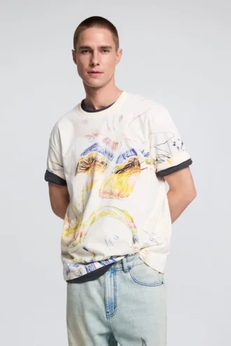 Bedrucktes T-Shirt mit Motiven