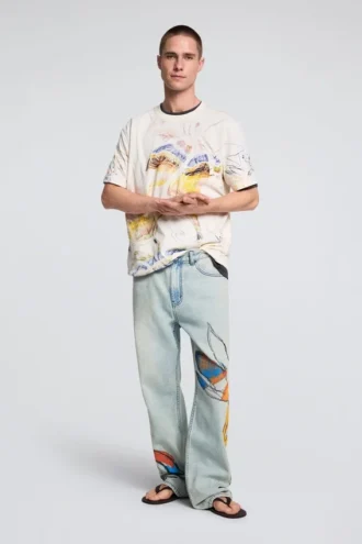 Bedrucktes T-Shirt mit Motiven