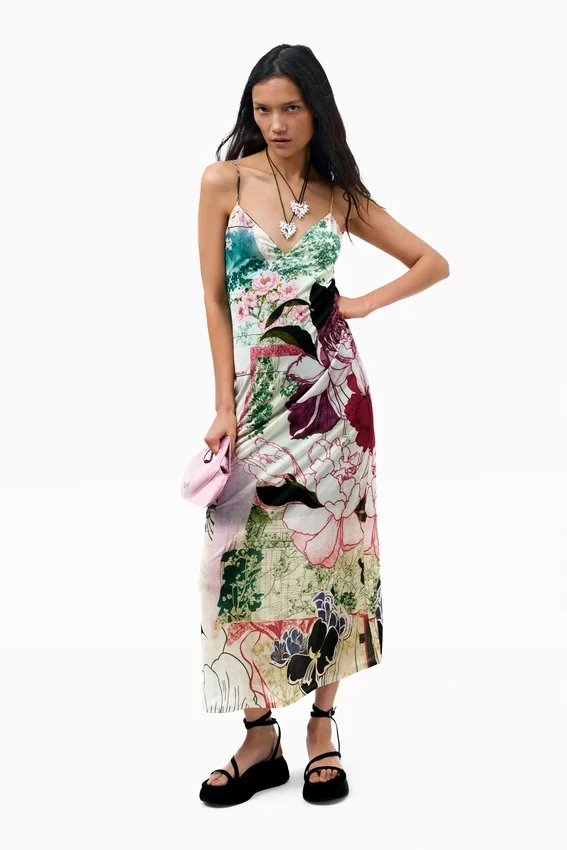 Bedrucktes Trägerkleid Bedrucktes Trägerkleid