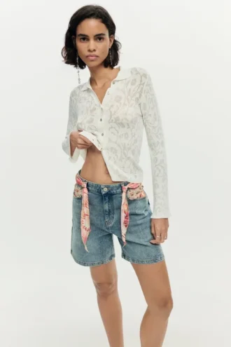 Bestickte Jeansshorts