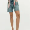 Bestickte Jeansshorts