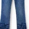 Bestickte lange Flare-Jeans Bestickte lange Flare-Jeans