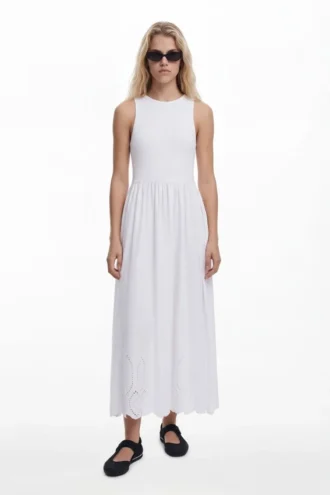 Besticktes langes Kleid