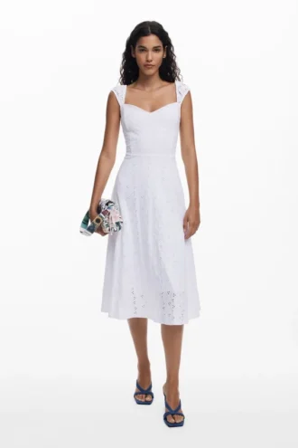 Besticktes Midikleid Besticktes Midikleid