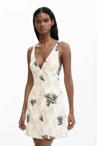 Besticktes Trägerkleid mit Zweigmotiv Besticktes Trägerkleid mit Zweigmotiv