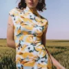 Blumen-Etuikleid Blumen-Etuikleid