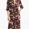 Blumen-Kleider Blumen-Kleider