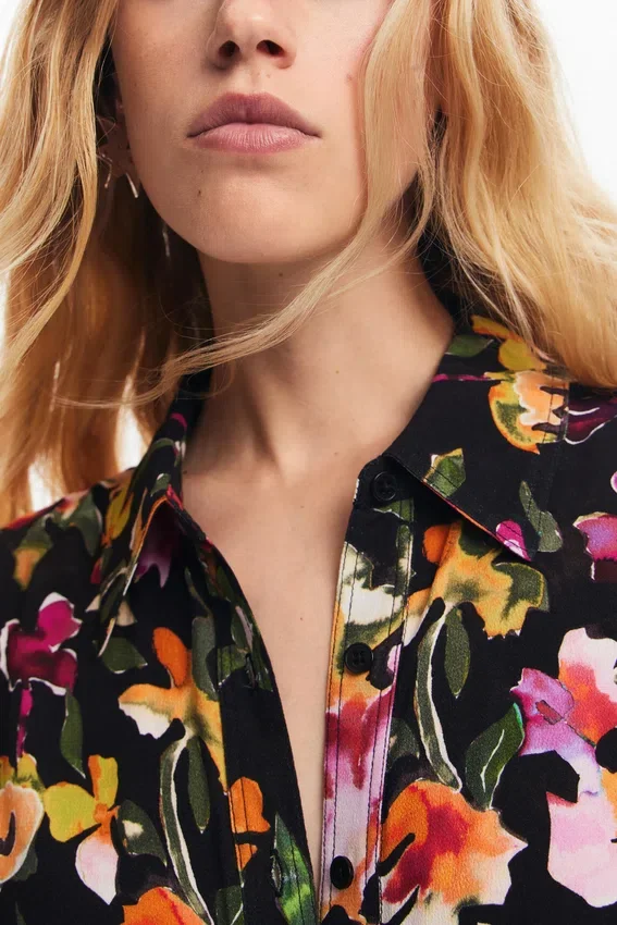 Blumen-Kleider Blumen-Kleider