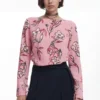 Bluse mit Blumenmuster Bluse mit Blumenmuster