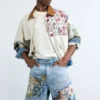 Denim-Bermudas mit Aufnähern Denim-Bermudas mit Aufnähern