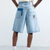 Denim-Bermudas mit Aufnähern Denim-Bermudas mit Aufnähern