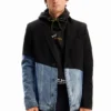 Denim-Blazer aus zwei Materialien Denim-Blazer aus zwei Materialien