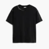 Details zum einfarbigen T-Shirt