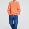 Einfarbiger Strickpullover Einfarbiger Strickpullover