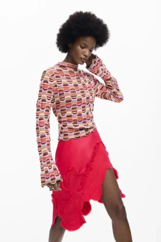 Farbenfroher Strickpullover