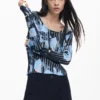 Feiner Pullover mit floraler Textur Feiner Pullover mit floraler Textur