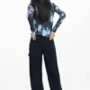 Feiner Pullover mit floraler Textur Feiner Pullover mit floraler Textur