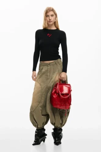 Feiner Pullover mit Herzmotiv