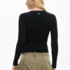 Feiner Pullover mit Herzmotiv Feiner Pullover mit Herzmotiv