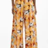 Fließende Hose mit Blumenmuster