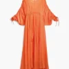 Fließendes langes Kleid