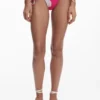 Fuchsiafarbene Bikini-Unterteile Fuchsiafarbene Bikini-Unterteile