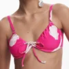Fuchsiafarbenes Bikini-Oberteil mit Muschelprint
