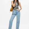 Gerade geschnittene Jeans mit Blumenmuster Gerade geschnittene Jeans mit Blumenmuster