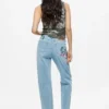 Gerade geschnittene Jeans mit Blumenmuster Gerade geschnittene Jeans mit Blumenmuster