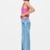 Gerade Jeans mit Inverted-Effekt Gerade Jeans mit Inverted-Effekt