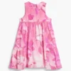 Gerafftes Blumenkleid Gerafftes Blumenkleid