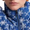 Gesteppte Jacke mit Spitze Gesteppte Jacke mit Spitze